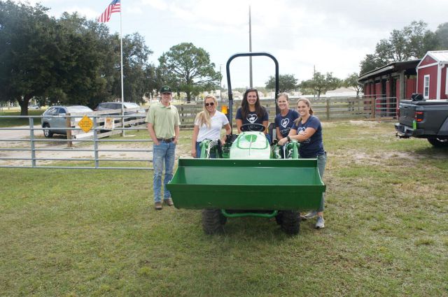 Fleet Advantage’s Kids Around the Corner Foundation Donates John Deere Tractor to HorsePlay Therapy Center