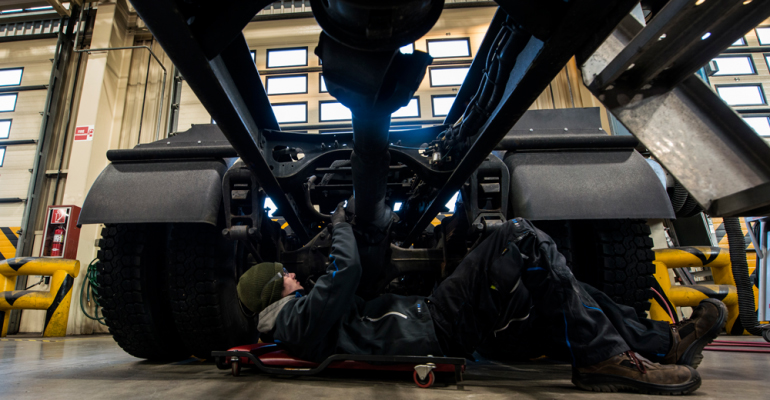 Adopting Shorter Vehicle Lifecycles Eases Technician Shortage and Reduces Costs