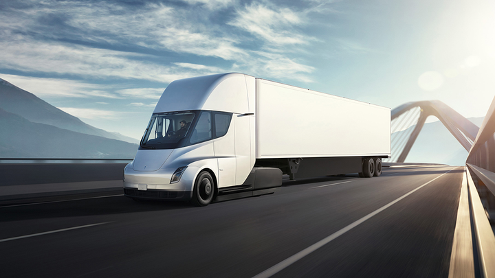 Are Fleets Heading Toward Electric Trucks? Not So Fast…
